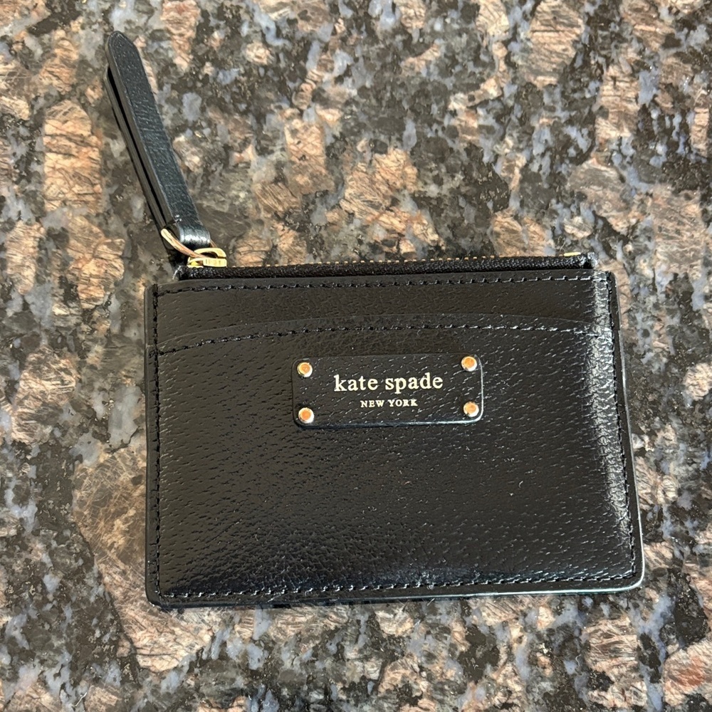 Kate Spade New York Jeanne Small Zip Card Coin Holder Black Leather 4.5 x 3.25